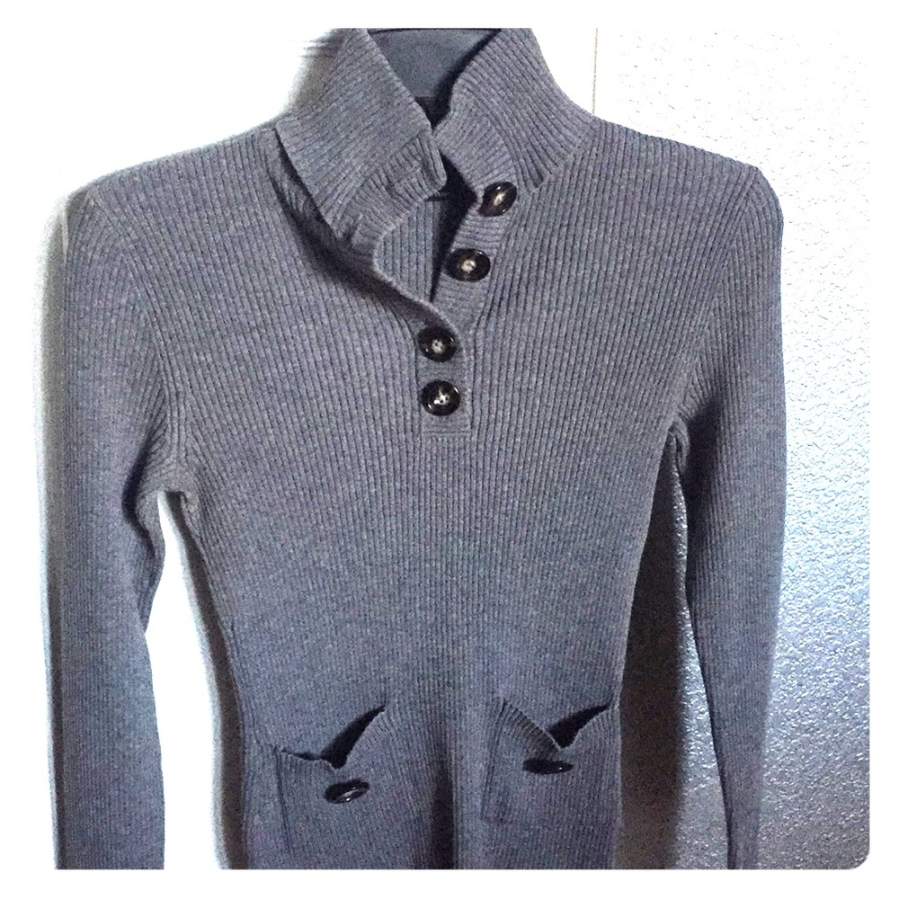 Gray v-neck button up sweater